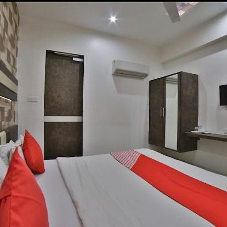 Hotel Green Apple Gandhinagar Exterior photo